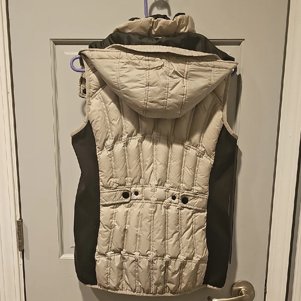 Michael Kors Tan Black Quilted Vest Medium Puffy Outdoor Jacket Coat Winter